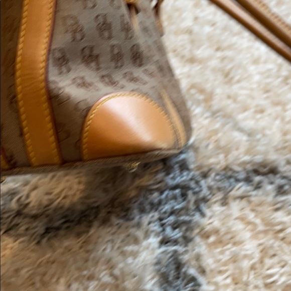 Dooney & Bourke purse - Picture 7 of 9